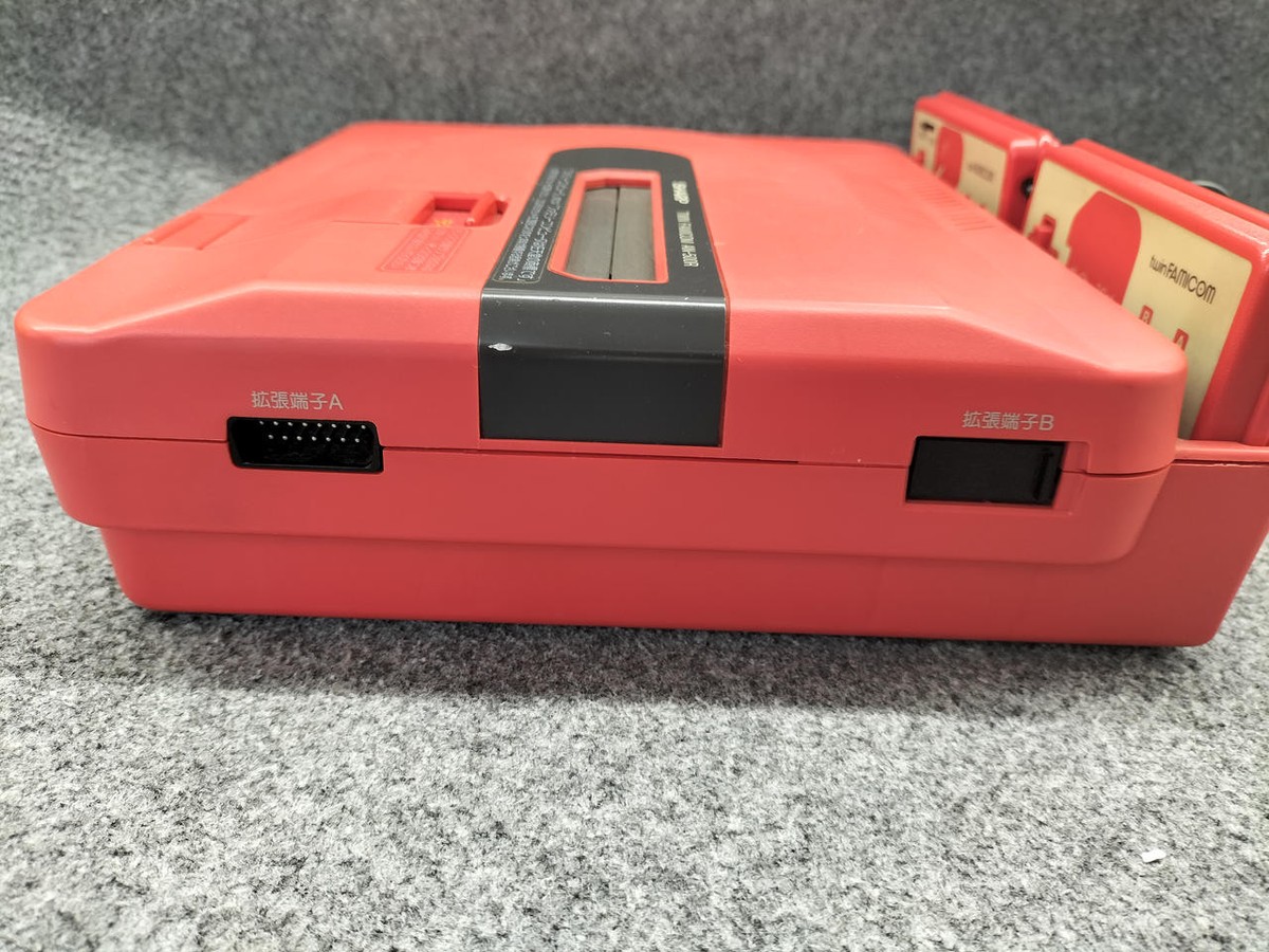 Sharp Twin Famicom Nes Console System - An-500r for sale Sharp Twin Famicom Nes Console System - An-500r for sale