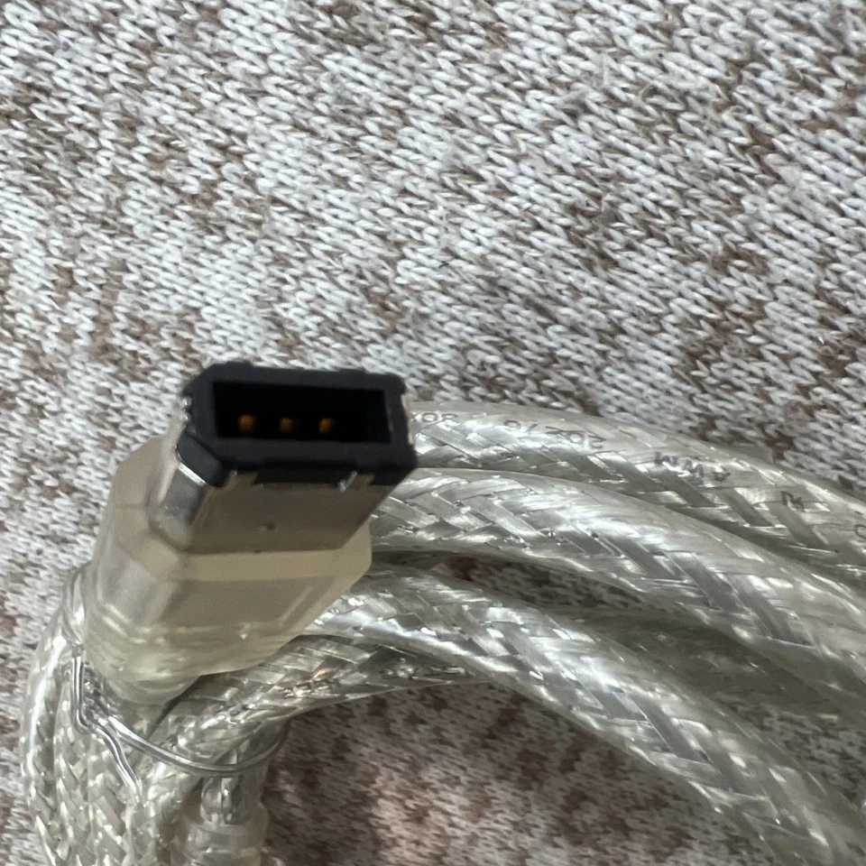 FIREWIRE 400 SPEED IEEE-1394a CABLE 6-Pin to 6-Pin (AKA DV or iLINK) - Image 4 of 4