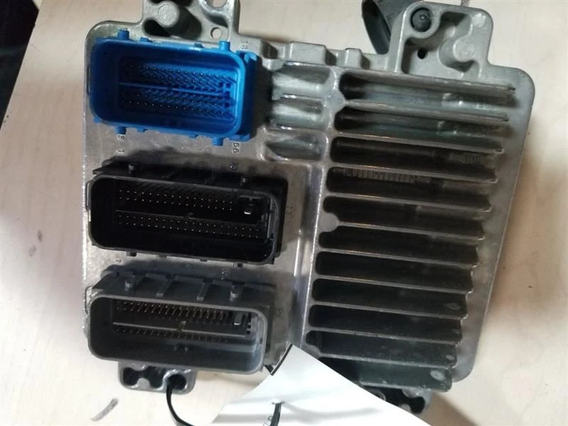 Módulo de control electrónico ECM del motor 3,7 L compatible con 09-12 CANYON 323239 Foto 3 de 4