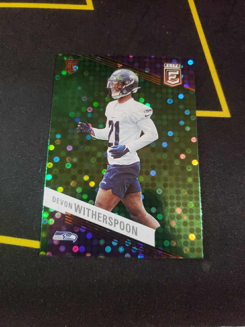2023 Donruss Elite Devon Witherspoon RC Green Disco #133 Seattle Seahawks