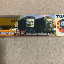 tomy plarail henry