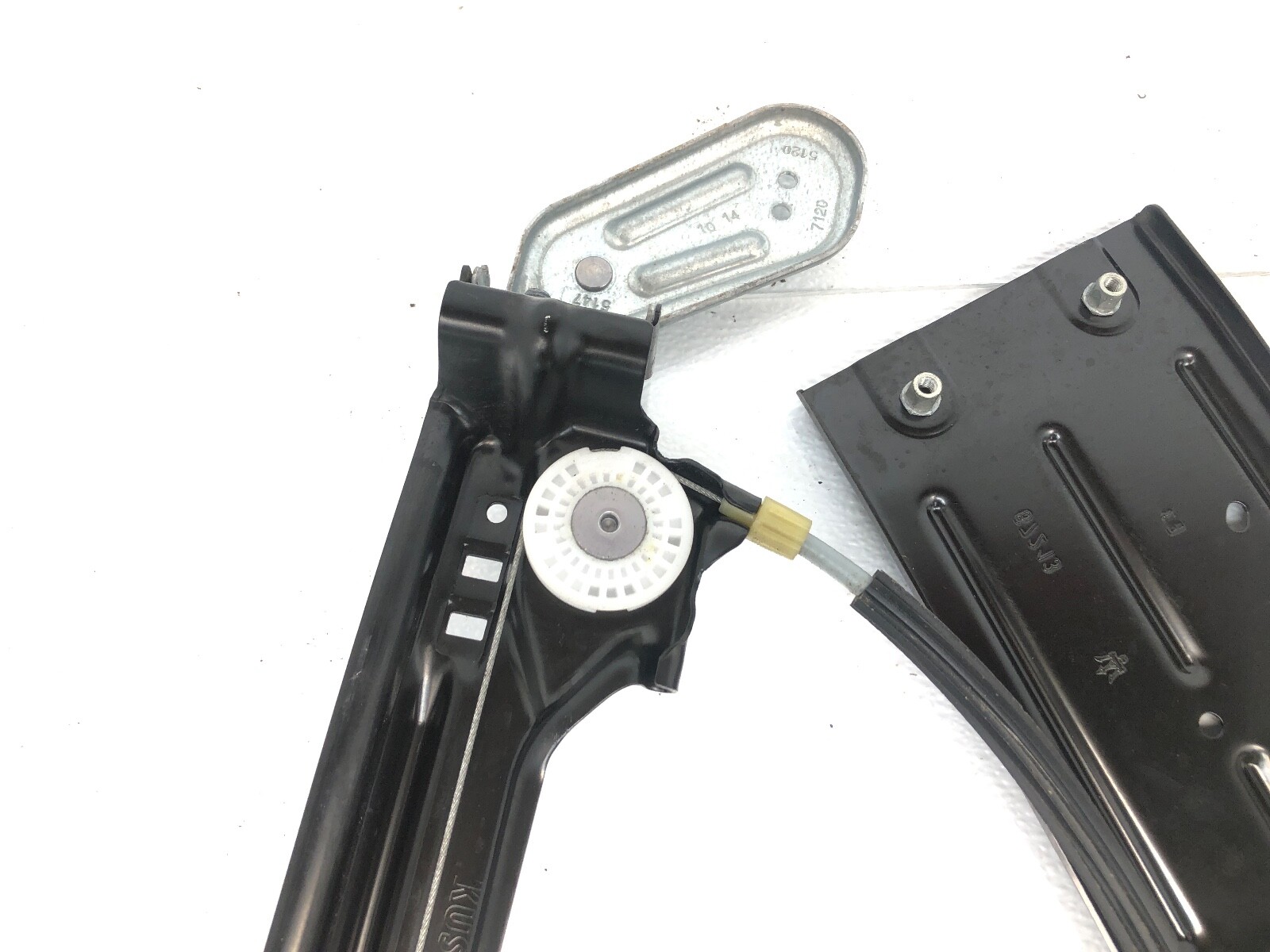 2014-2021 MASERATI QUATTROPORTE LEFT DRIVER REAR DOOR WINDOW REGULATOR W/ MOTOR.