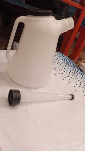 5 Litre Oil Fuel Liquid Measuring Jug with Adjustable Spout heavy polyethylene - Imagen 2 de 3