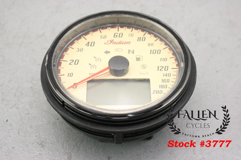 2017 Indian Roadmaster Speedometer Odometer Gauge 28,198 miles - Image 2 of 4