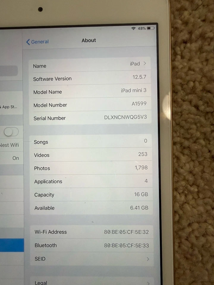 Apple iPad Mini 3ª Generación A1599 7.9" 16GB Wi-Fi MGYE2LL/A - Buen funcionamiento Foto 4 de 4