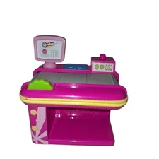 Shopkins Small Mart Supermarket Playset with Running Water Feature