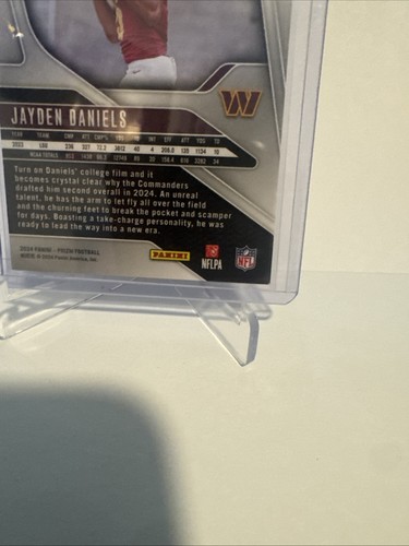 2024 Panini Prizm - Rookies Jayden Daniels #347 Red White & Blue Prizm (RC) - Picture 10 of 10