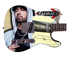 Eminem Autographed Kamikaze Album Lp Cd Graphics Photo Guitar ACOA