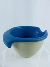 Batter Bowl 1879 Pour Spout Bennington Vermont Potters Tan w/Blue Speckled Int.