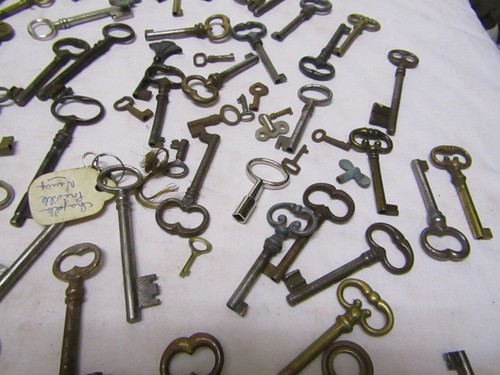 antiguo lote de llaves - Imagen 4 de 8