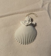 Margaret Furlong Porcelain Shell Ornament - Very Good Condition