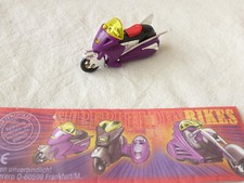 Figurka FERRERO z jajka niespodzianki – z serii "Rowery superbohaterów" - "Firewing"
