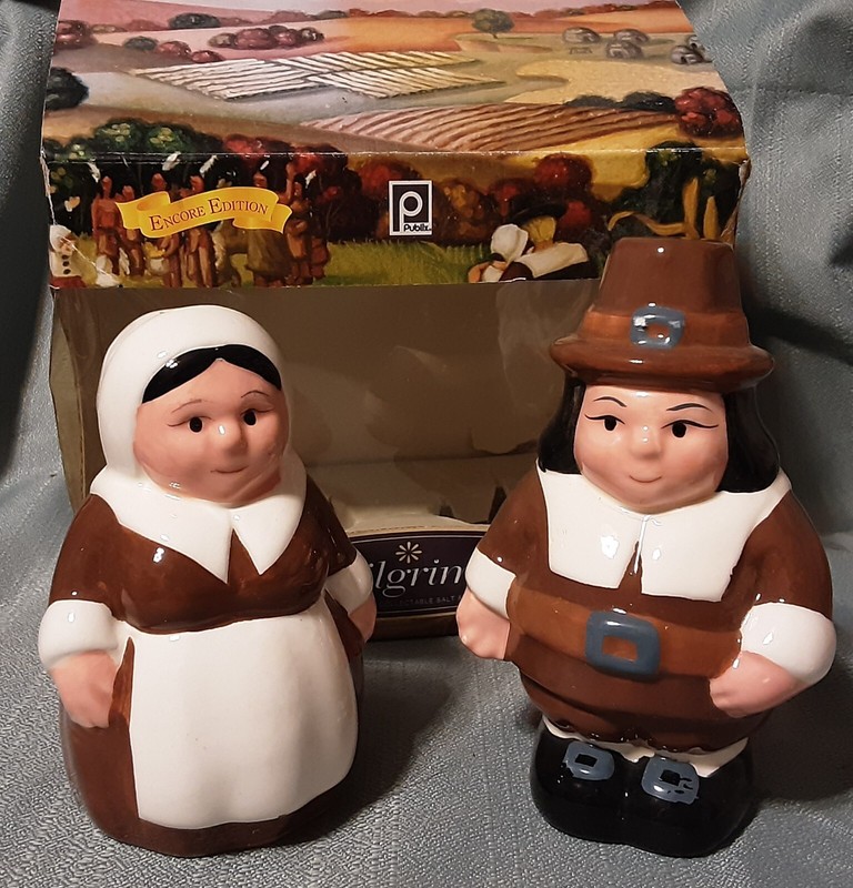 Publix The Pilgrim Pair 2000 Limited Edition Salt & Pepper Shakers - NEW