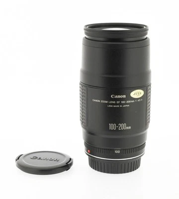 Canon zoom lens EF 100-200 mm f4.5 numéro 138151 - Photo 1/4