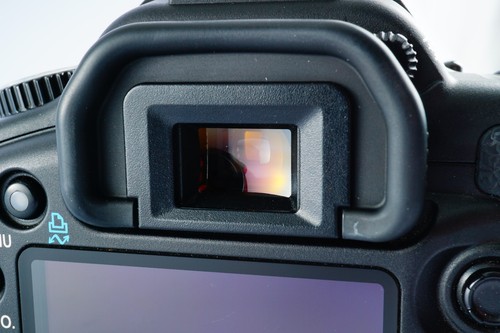 EX+5 Canon EOS 30D Digital SLR w/ EF-S 18-80mm F/3.5-5.6 IS, 256MB CF Card JAPAN - Picture 4 of 24