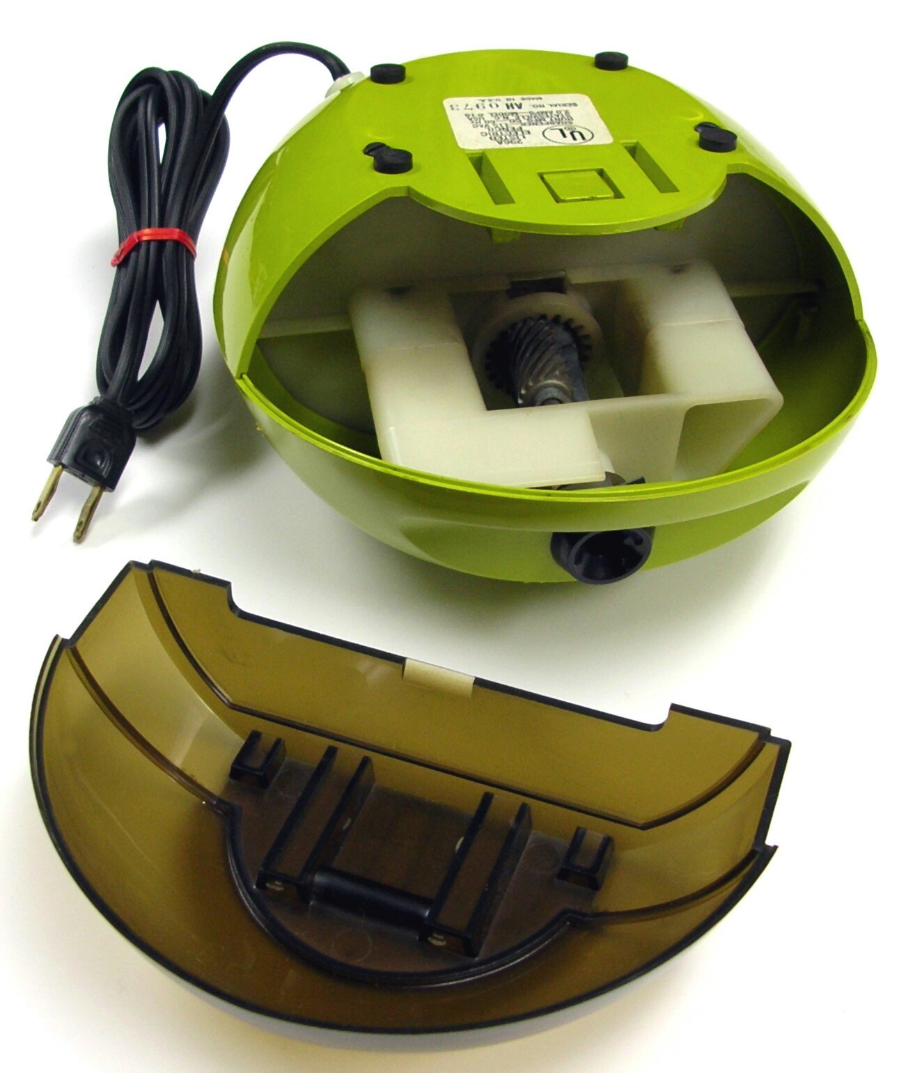 VINTAGE - BOSTON AVOCADO GREEN ELECTRIC PENCIL SHARPENER #16 EGG OVAL SHAPE