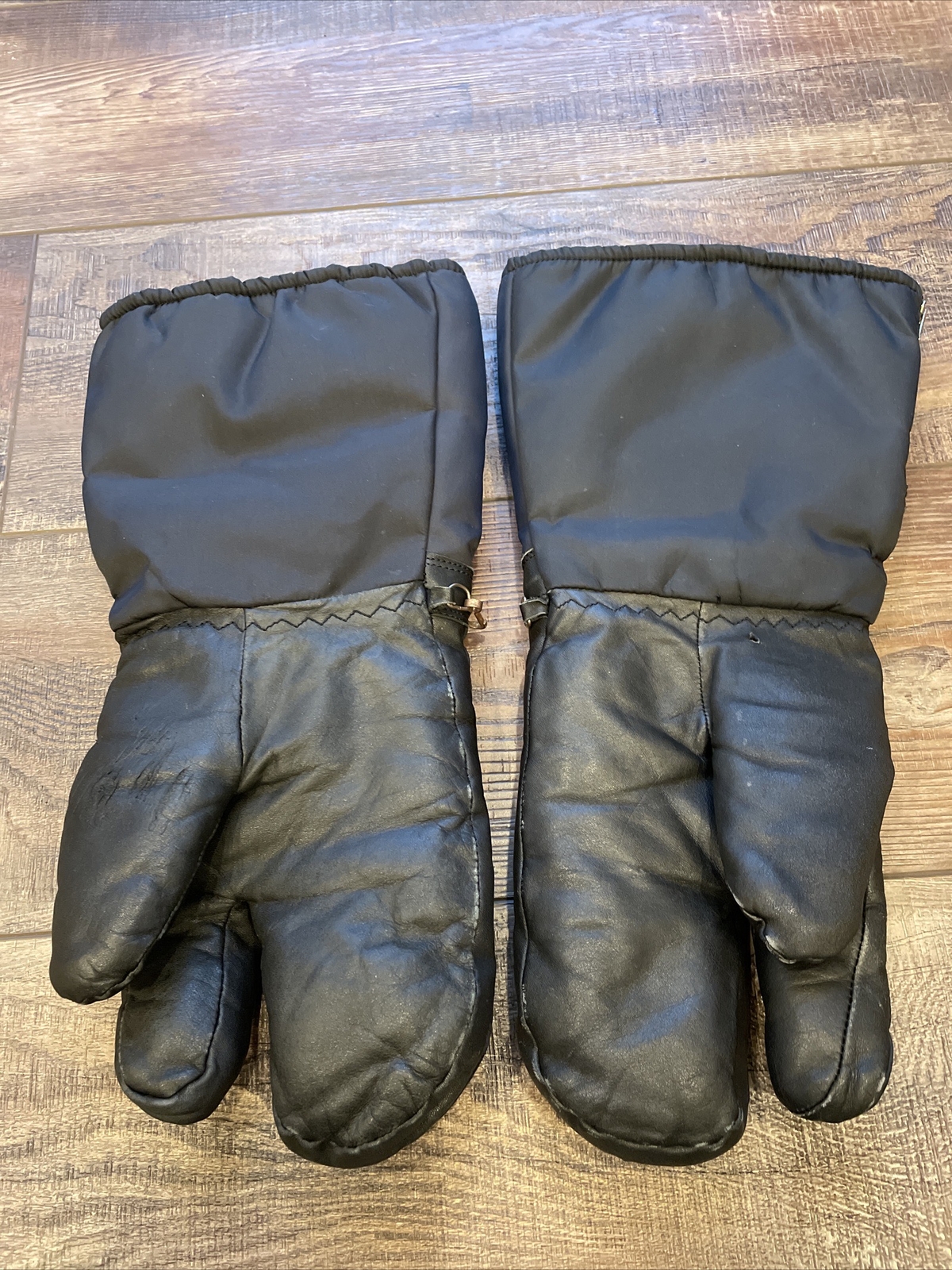 Arctic Cat Men's Snowmobile Mittens Leather Size XL Black Purple
