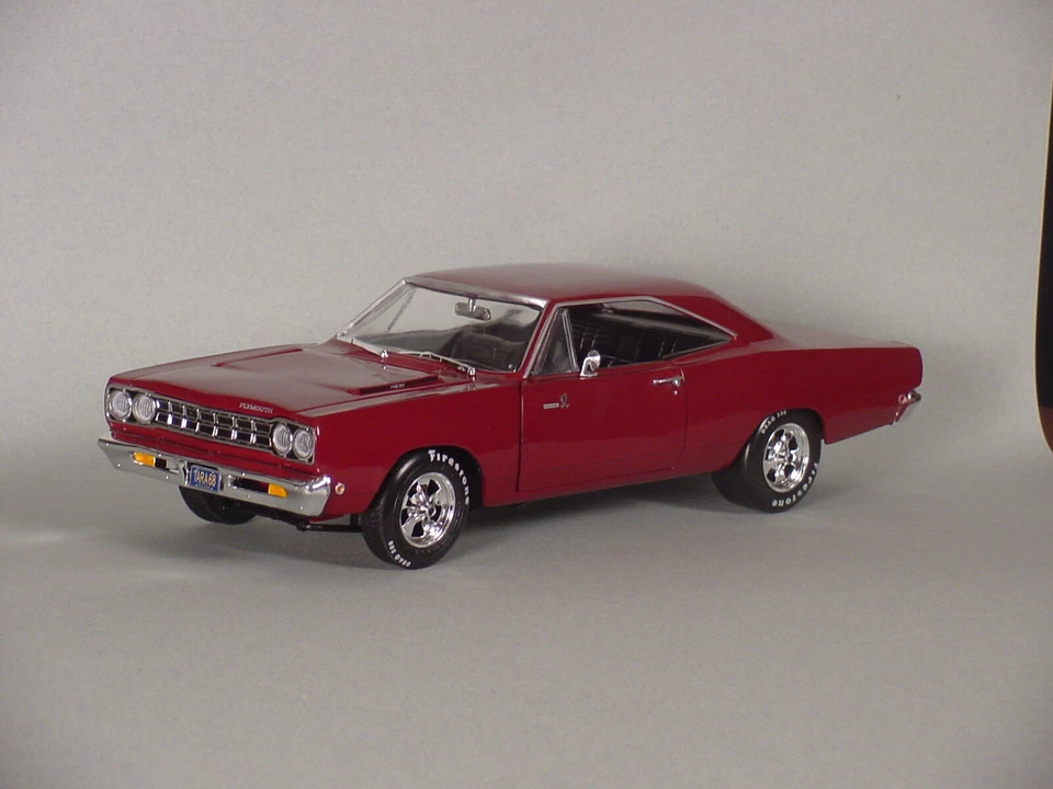 1/18th 1968 Plymouth Hemi Road Runner Burgundy - Image 3 of 4