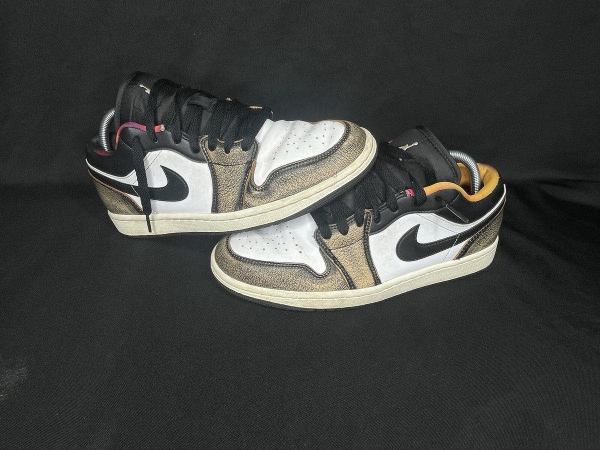 Size 8.5 - Jordan 1 Low SE Wear Away Tan 2022. Dq8422-001 