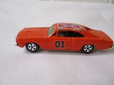VINTAGE 1981 ERTL DUKES OF HAZZARD GENERAL LEE DIECAST CAR PRE OWNED ORANGE CAR