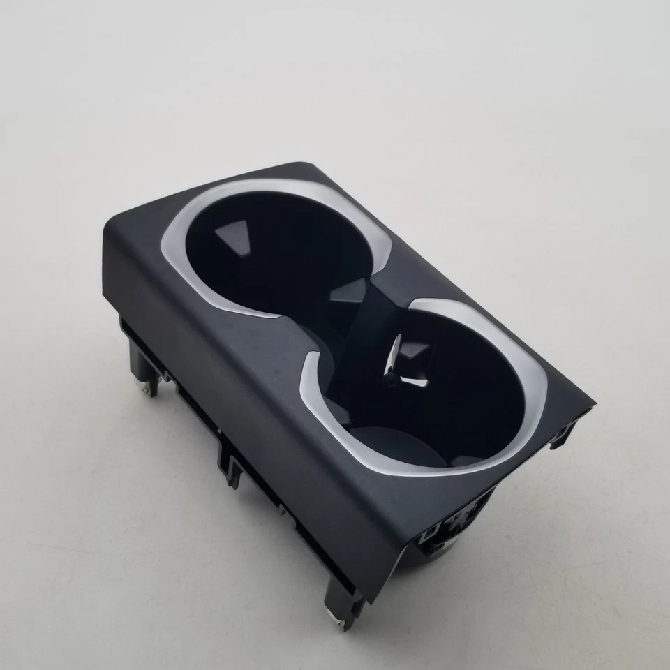 2023 2024 BMW X1 XDRIVE28I U11 FRONT CENTER CONSOLE CUP HOLDER OEM 9496948 - Image 4 of 4