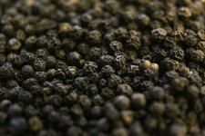 Pure Whole Black Pepper Peppercorn Bulk Packing- 5 lb for Thanksgiving.
