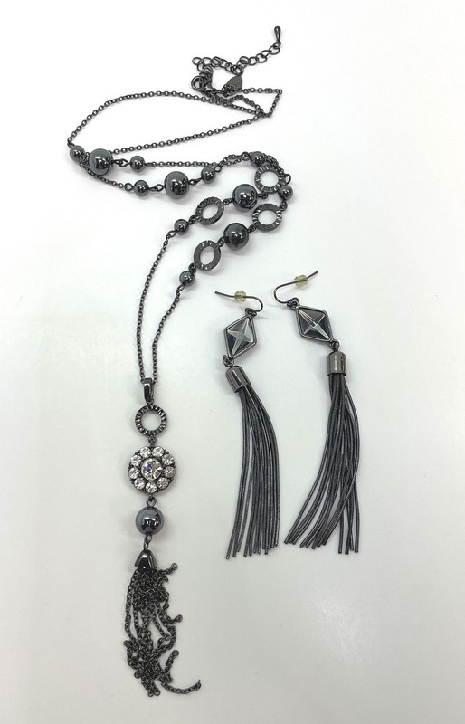 Lia Sophia Gunmetal Tone Rhinestones Tassel Pendant Necklace & Drop Earrings 56g