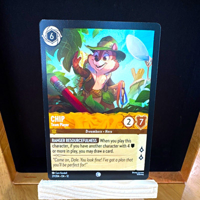 Chip - Team Player 27/204 The First Chapter Common Amber Regular English
