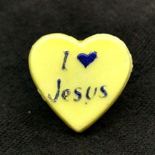 Vintage I Love Jesus Pin Plastic Badge Christian Religious Lapel Tack Small