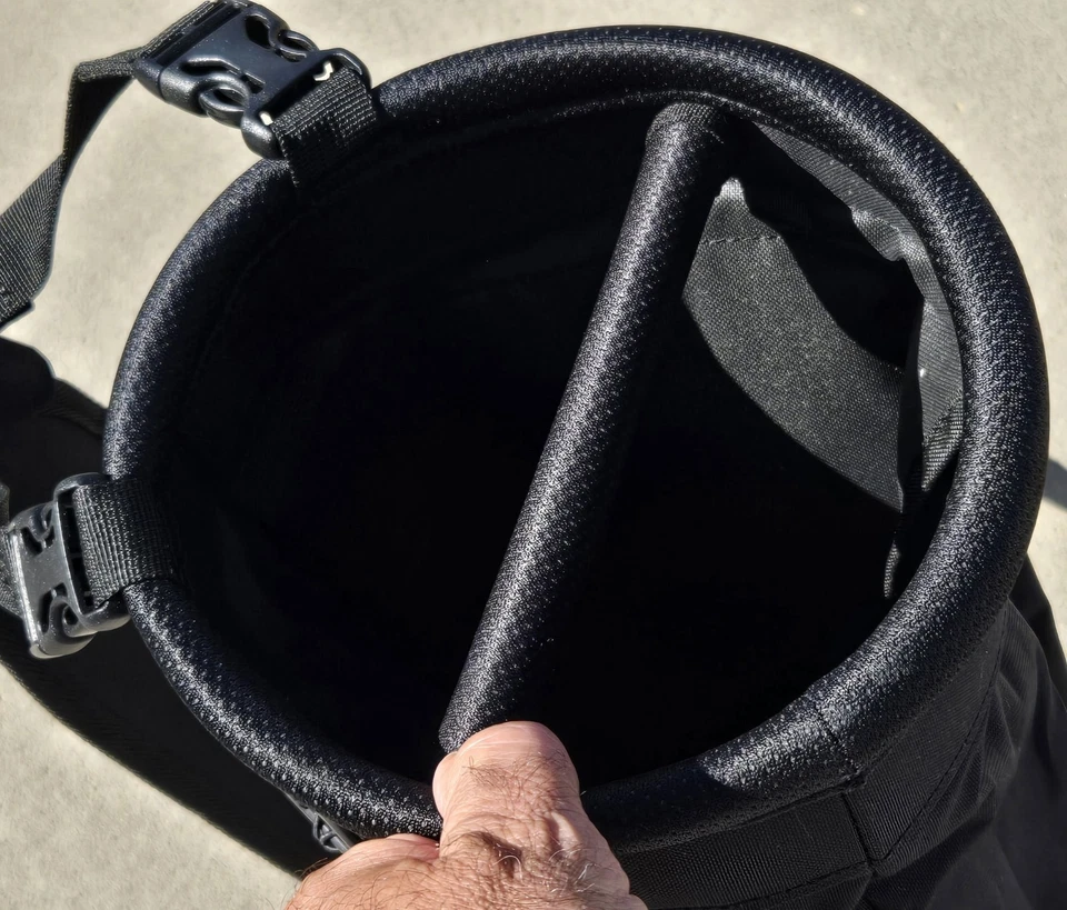 NEW Titleist Golf Black Carry Bag - Extra Strap - Soft Collapsible  - Image 4 of 4