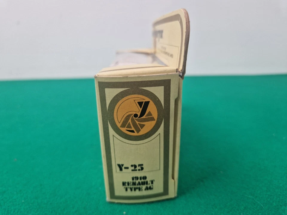 1:38 Matchbox Modelos de Antaño Y-25 Verde 1910 Renault Tipo AG Perrier Van Foto 2 de 4