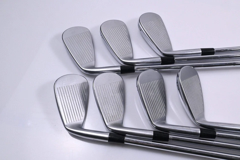 Mizuno JPX 921 Hot Metal Pro Irons / 5-PW+GW / Regular Flex KBS Tour Shafts - Image 3 of 4