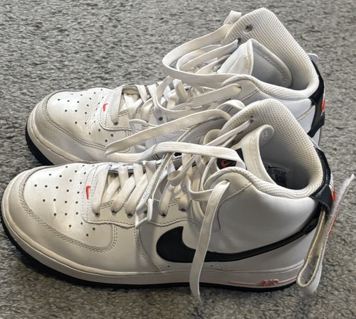 Nike Air Force 1 High Top White Crimson Black FD1019 100 - SIZE 6.5Y / 8 WOMENS - Picture 1 of 6