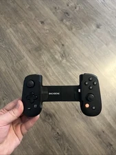 Backbone One - Lightning Connector Mobile Gaming Controller iPhone XBOX-Black