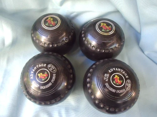 set lawn bowls size 2 HEAVY Drakes Pride Advantage
