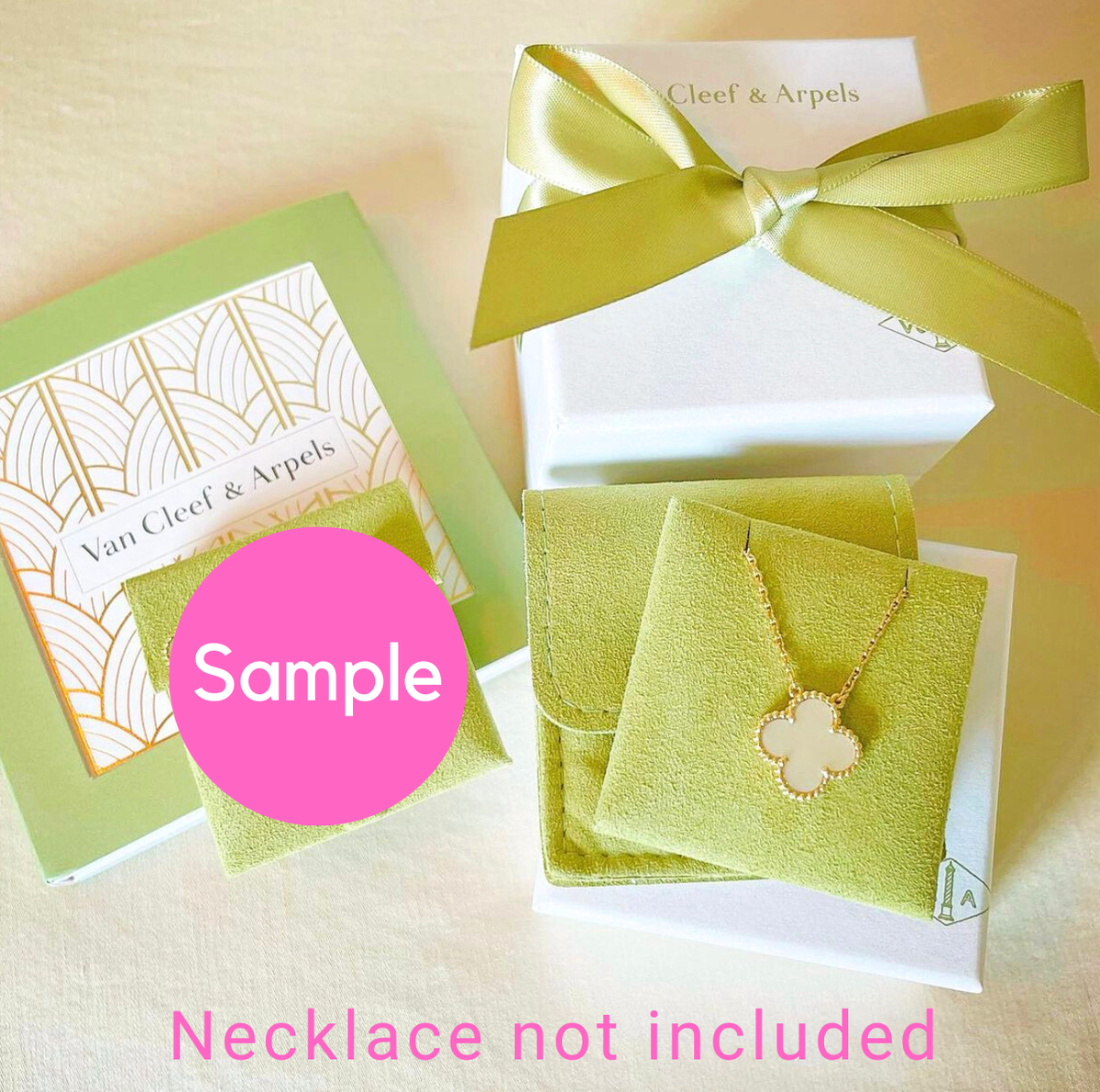 Van cleef & Arpels Necklace case Travel pouch VCA Jewelry Gift box