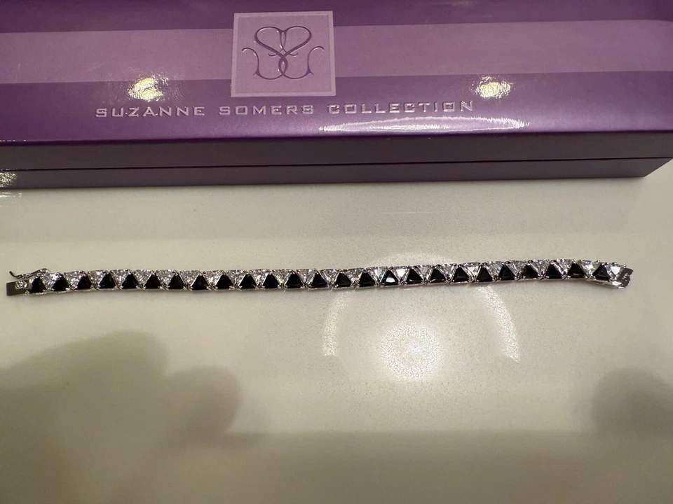 NUEVA PULSERA SUZANNE SOMERS TRILLIANT NEGRA 7,5” Foto 3 de 4