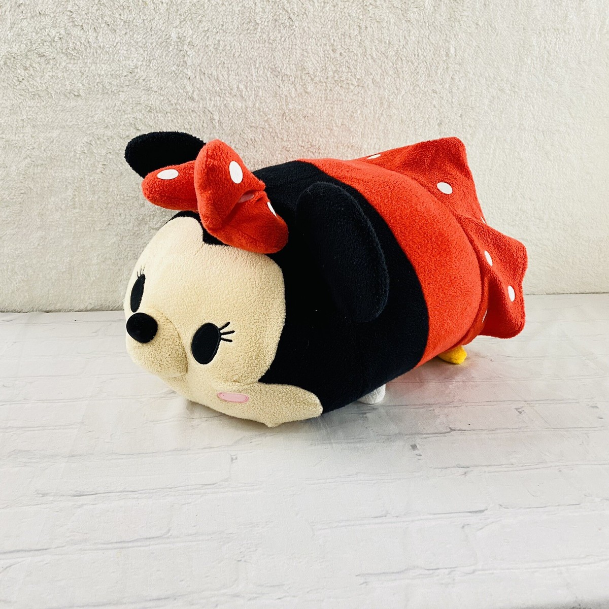Disney Tsum Tsum Large Minnie Mouse Polka Dot Bow Skirt Plush 17”-20”