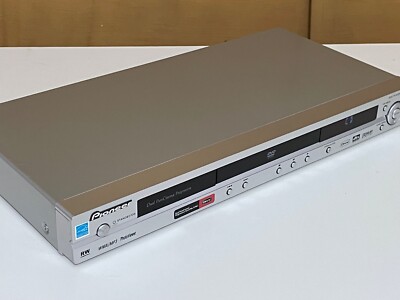 Pioneer DV-393 DVD / CD Player - High Quality - RCA / Digitial