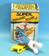 RENNRODLER 40201 SUPER Schlumpf :  Nr. 1 Schlitten hellgelb Schleich MiB OVP