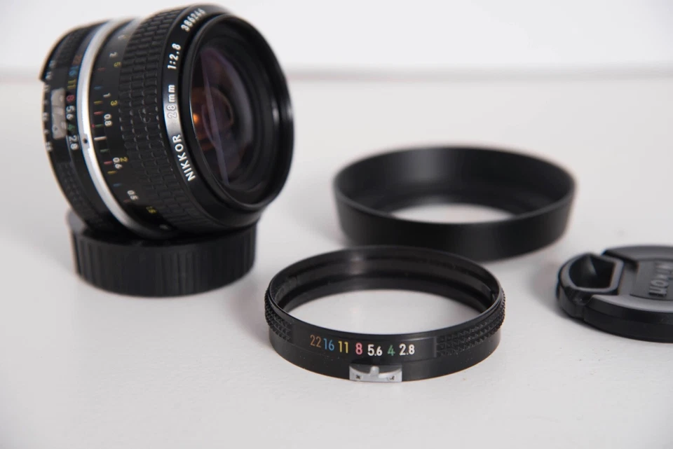 Nikon 28mm f/2,8 Objetivo Gran Angular - Imagen 2 de 4