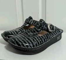 Alegria Womens Size 37 (7) Donna Mule Casual Shoe DON-300 Music Notes Black Clog