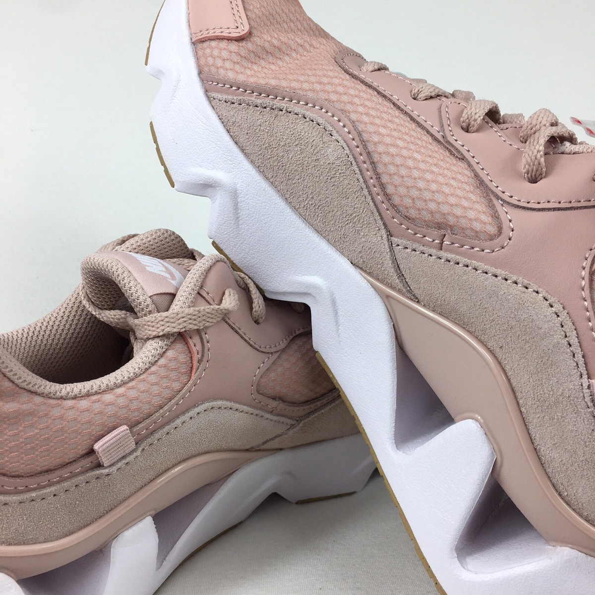 Nike RYZ 365 II Women's Shoes Size 9 Pink Oxford Summit White