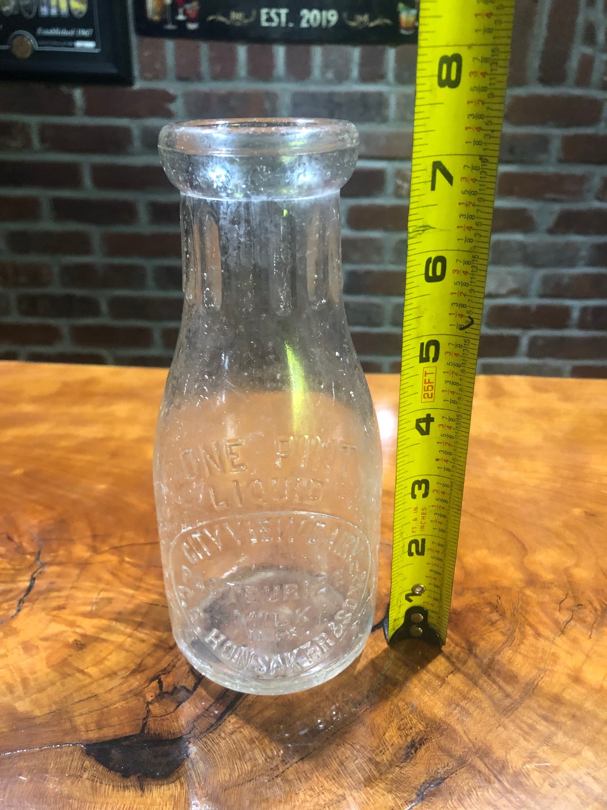 Antique City View Dairy - C. E. HONSAKER & SONS - 1 pint mil