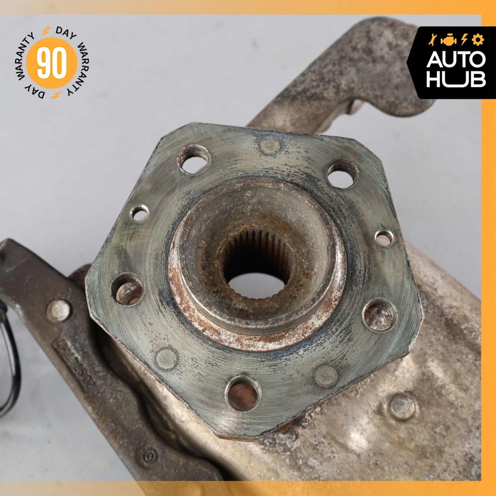 03-10 Maserati GranTurismo M145 Front Right Side Spindle Knuckle Hub OEM 58k