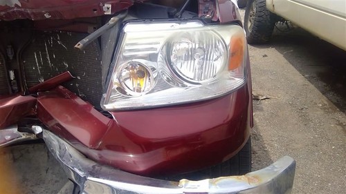 Driver Headlight Bright Background Fits 04-08 FORD F150 PICKUP 2463008