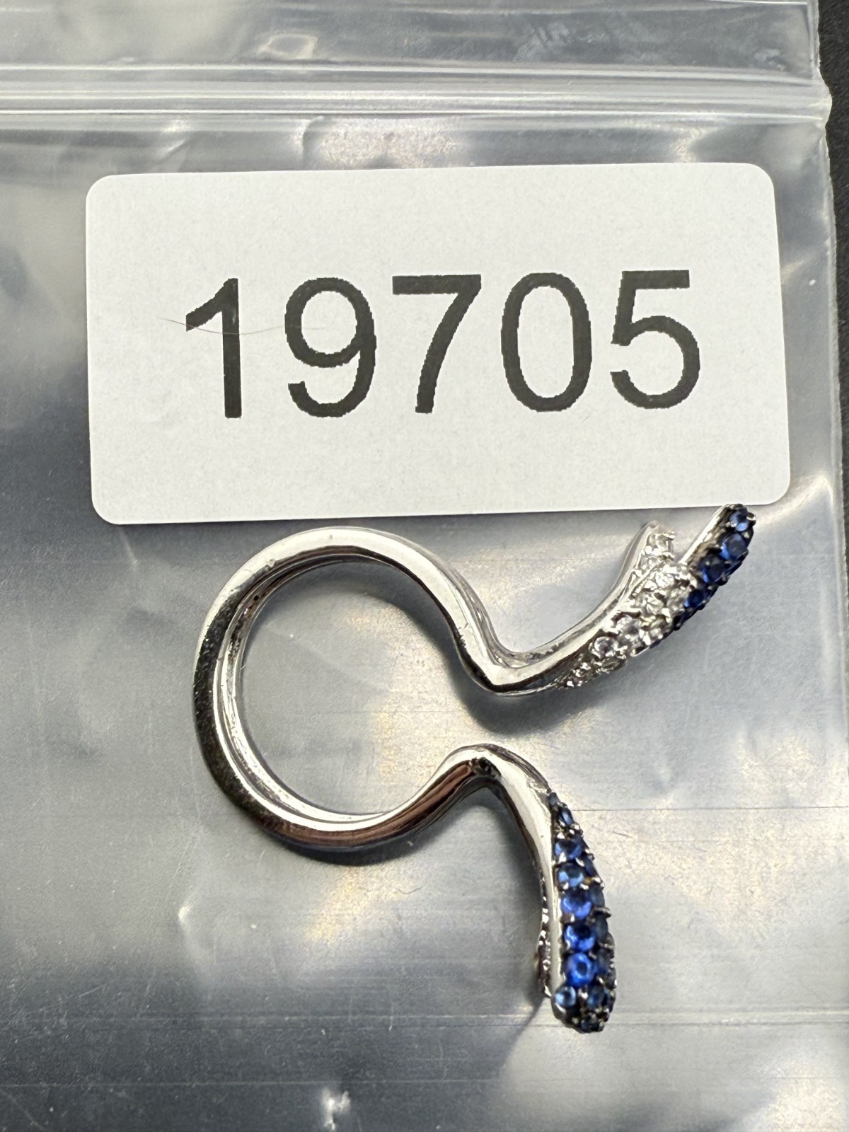 Statement Cocktail Ring Blue Silver Rhinestone 7" - image 7