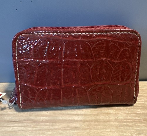 Kolton Collections Money Solutions Wallet Organize Your Coins Red Vinyl NWT