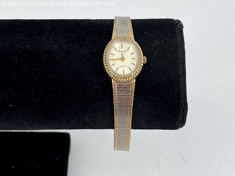 Vintage Armitron Quartz Women's Watch 25-4686