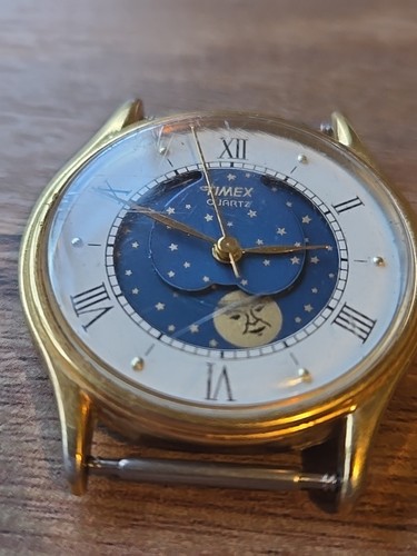 VINTAGE TIMEX M CELL MONDPHASE ZIFFERBLATT QUARZ HERREN UHR - Bild 6 von 12